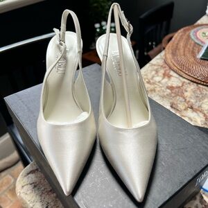 LORIBLU Ivory Satin Slingback Pointed-Toe Pumps NWT